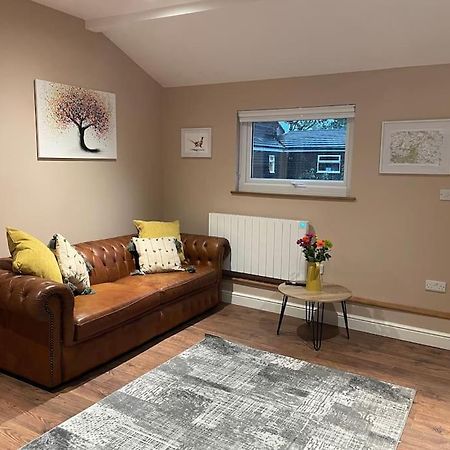 Tulip Cottage Wisborough Green المظهر الخارجي الصورة