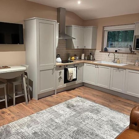 Tulip Cottage Wisborough Green المظهر الخارجي الصورة