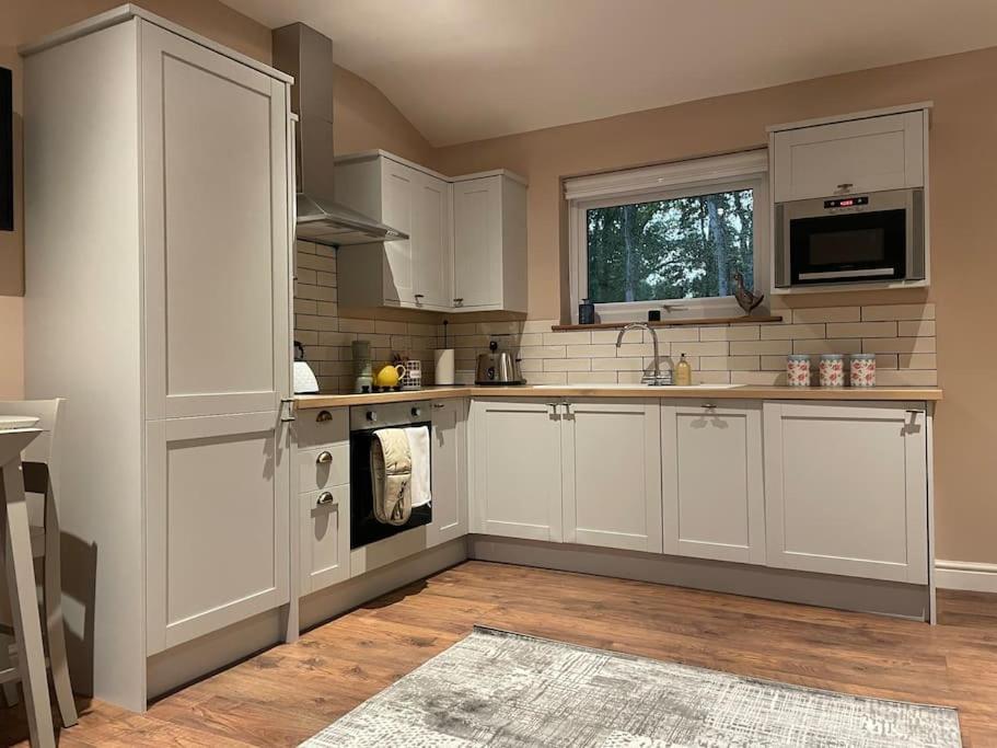 Tulip Cottage Wisborough Green المظهر الخارجي الصورة